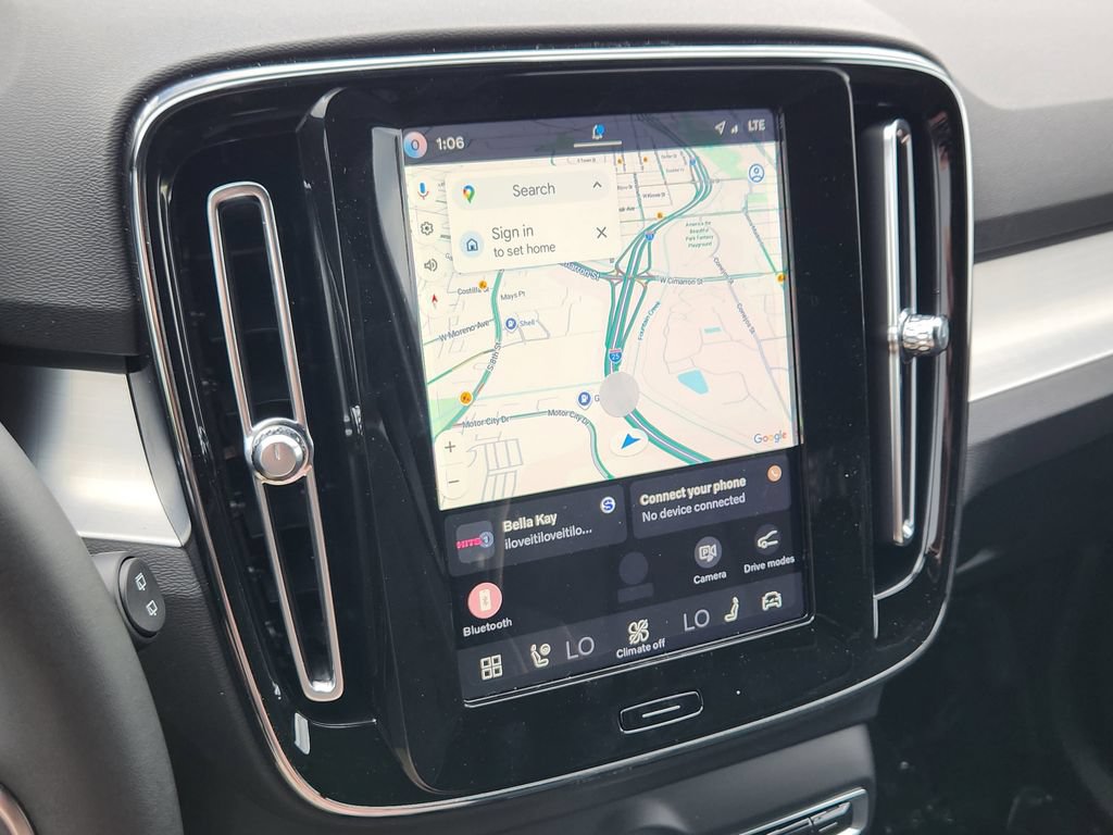 New 2026 Volvo XC40 B5 Ultra w/ Climate Package AWD/4WD image 8