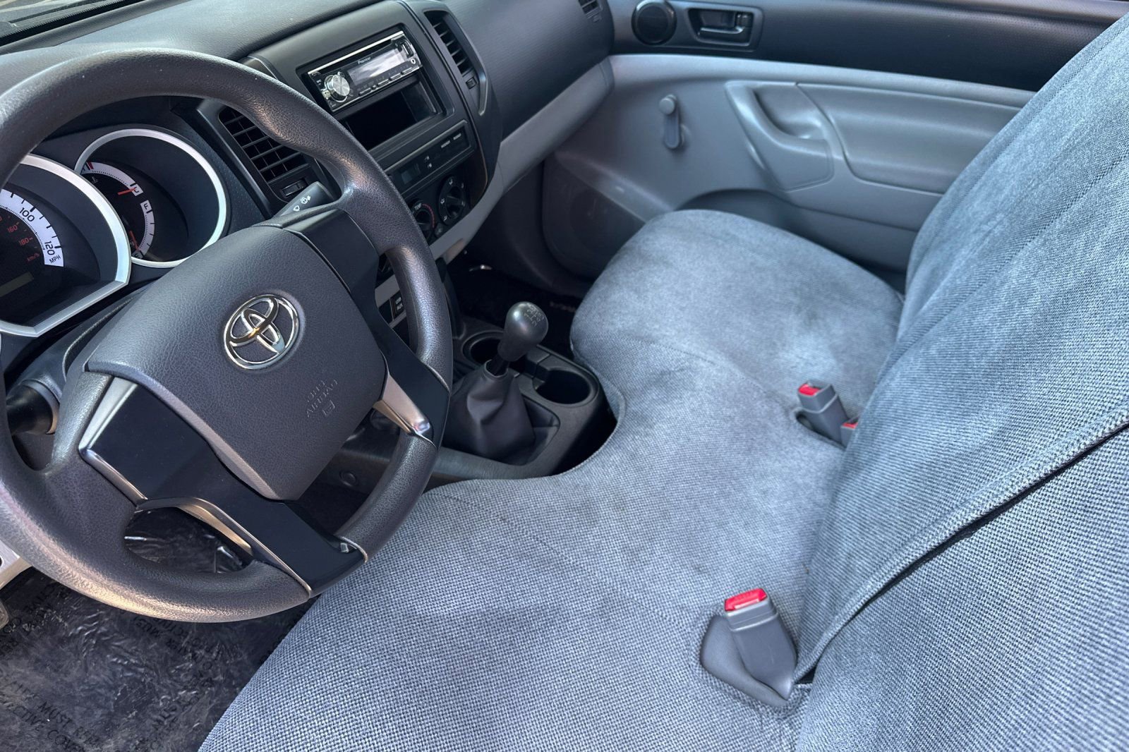 Used 2013 Toyota Tacoma 2WD Regular Cab image 7