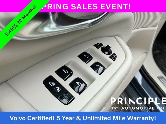 Certified 2024 Volvo XC90 B5 Plus AWD/4WD image 27