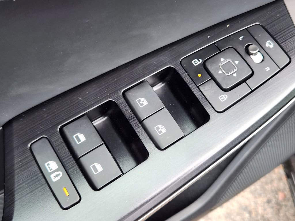 New 2025 Kia EV6 Wind image 7