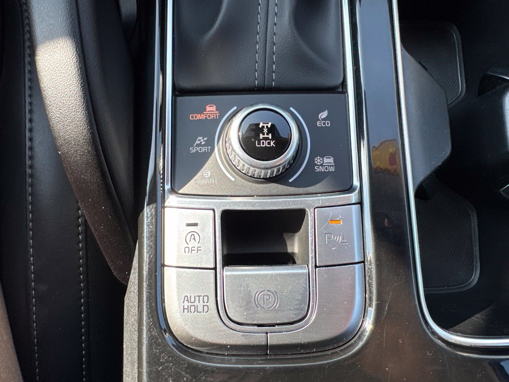Used 2025 Kia Telluride S AWD/4WD image 22