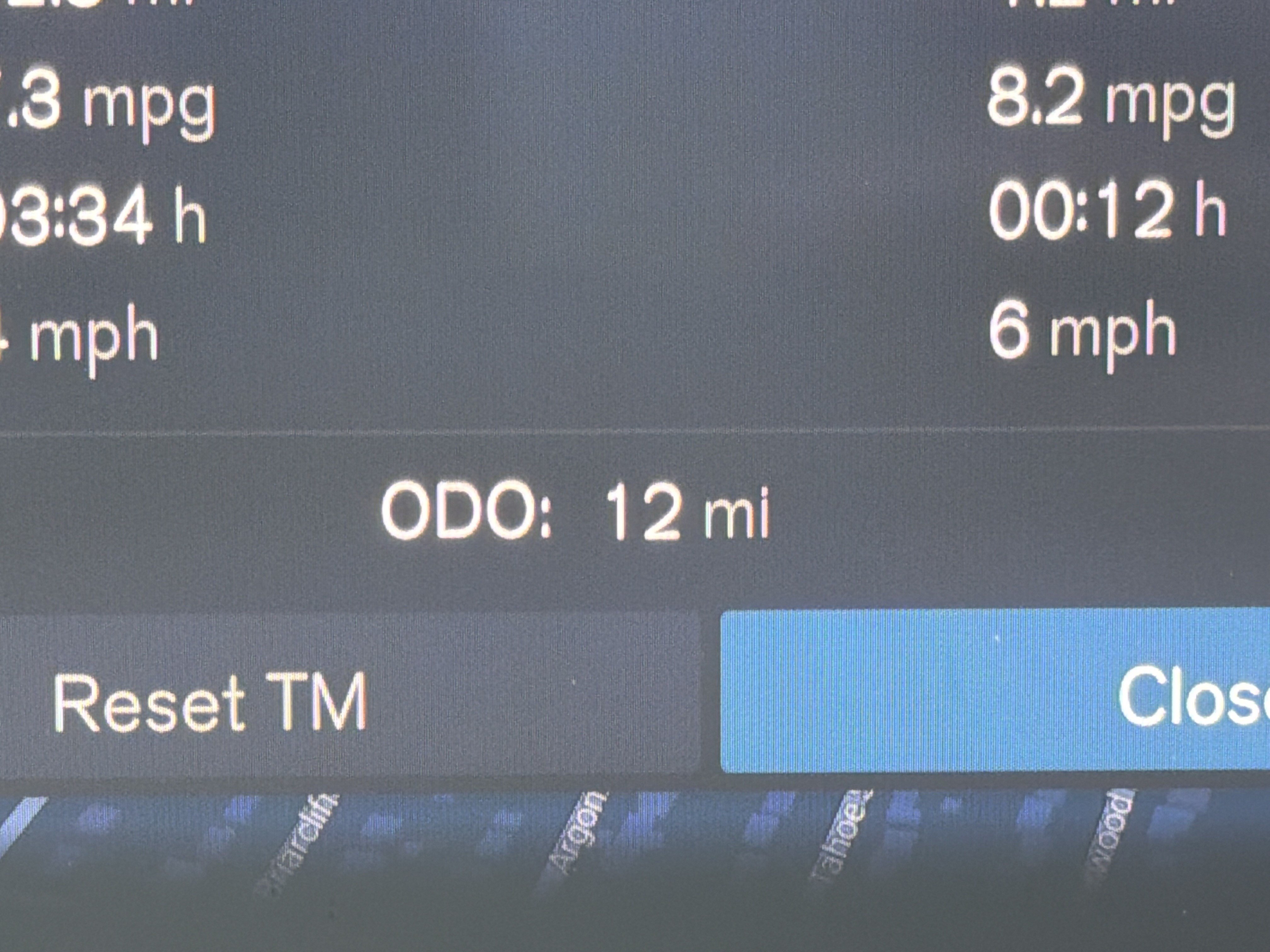 New 2026 Volvo XC40 B4 Core w/ Climate Package FWD image 24