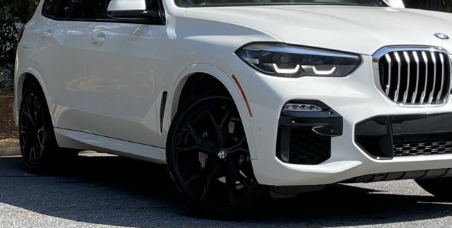 Used 2021 BMW X5 xDrive40i w/ M Sport Package image 10