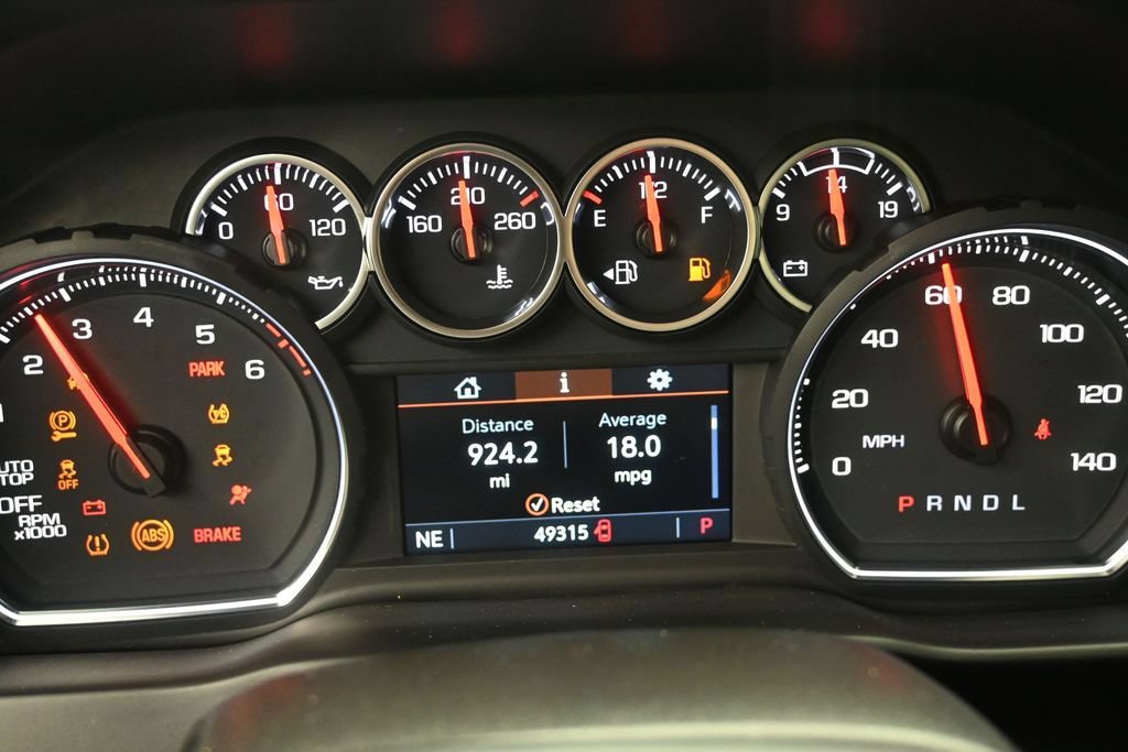 Used 2022 Chevrolet Silverado 1500 LT RWD image 13