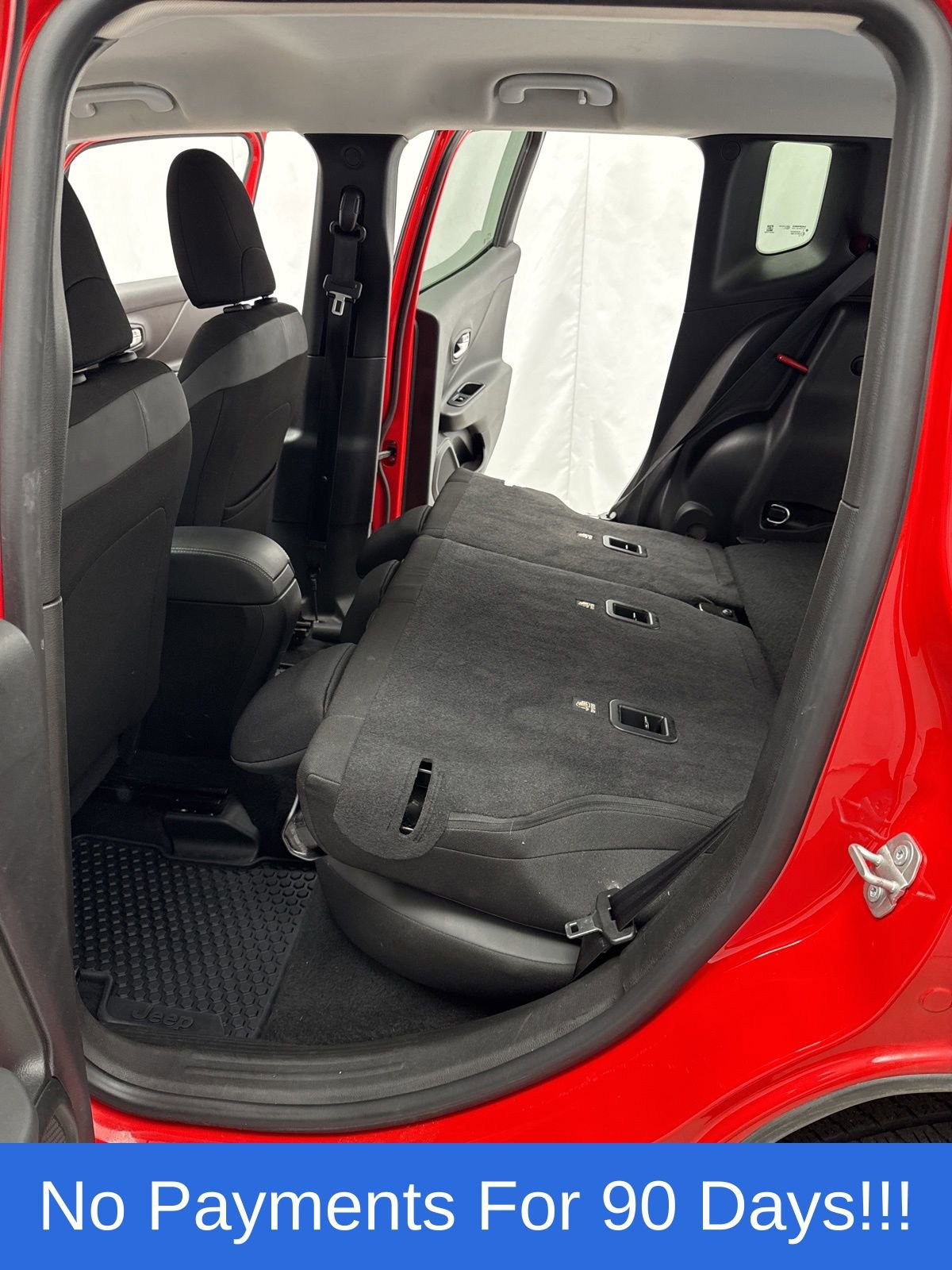 Used 2023 Jeep Renegade Latitude image 36