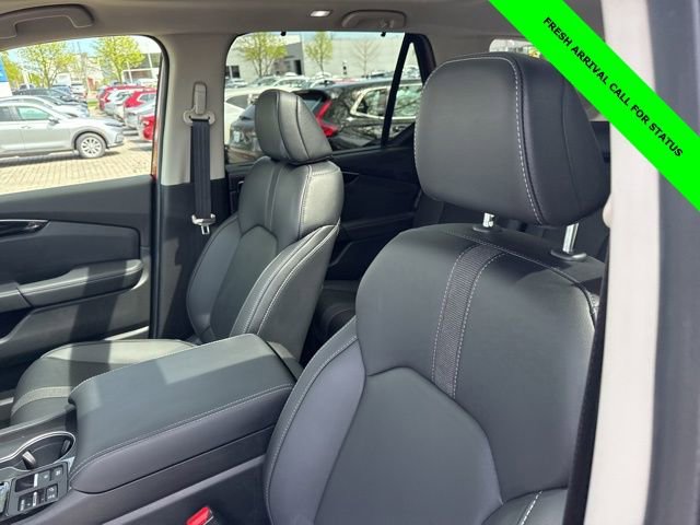 Certified 2025 Honda Pilot Touring image 43