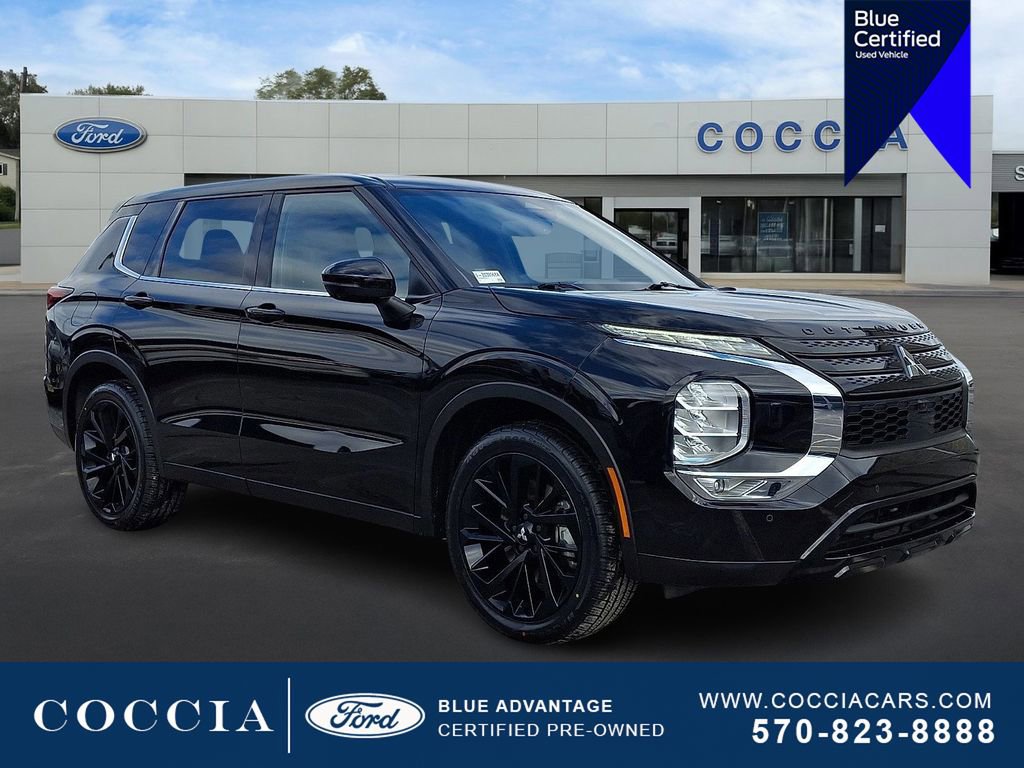 Used 2023 Mitsubishi Outlander SEL image 3