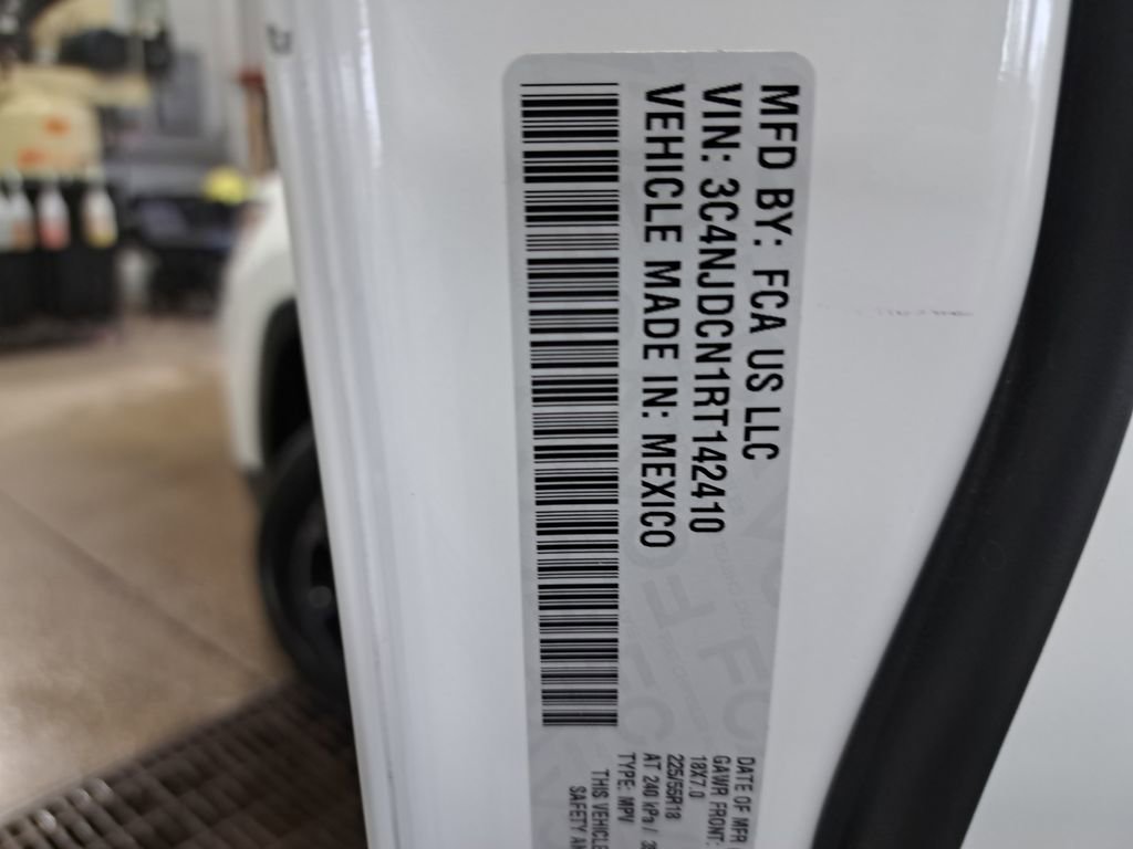 Certified 2024 Jeep Compass Limited AWD/4WD image 34