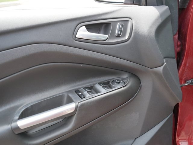 Used 2014 Ford Escape SE AWD/4WD image 16