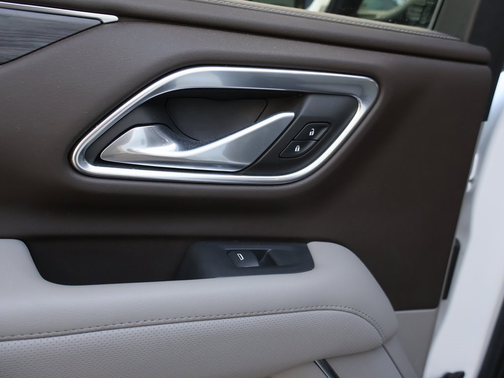 Used 2022 GMC Yukon SLT w/ SLT Luxury Package image 29