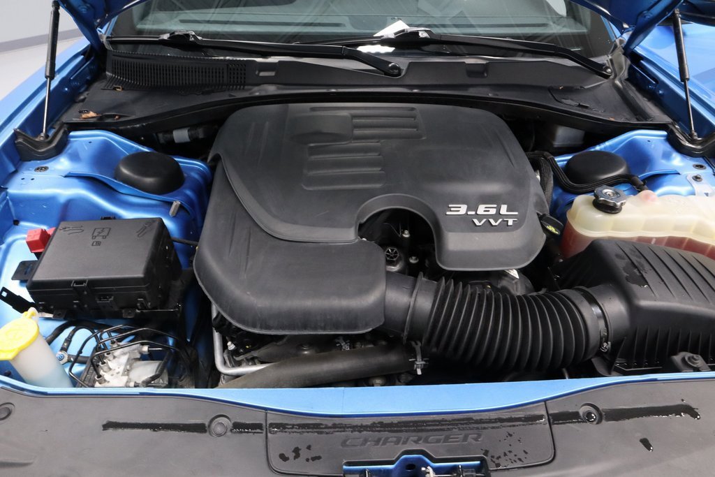 Used 2023 Dodge Charger GT w/ Technology Group image 13