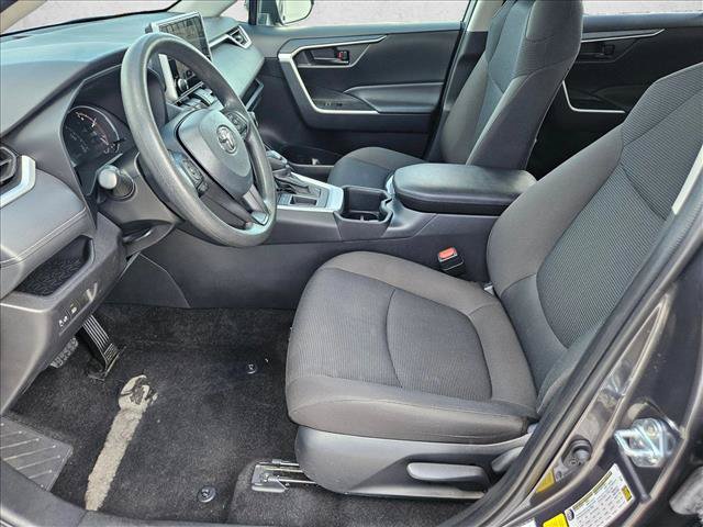 Used 2025 Toyota RAV4 LE FWD image 15