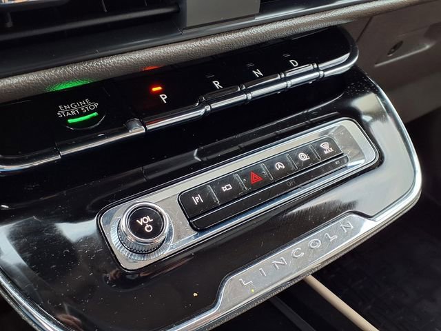 Certified 2024 Lincoln Corsair FWD image 11