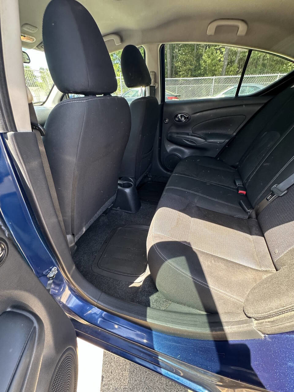 Used 2019 Nissan Versa SV image 12