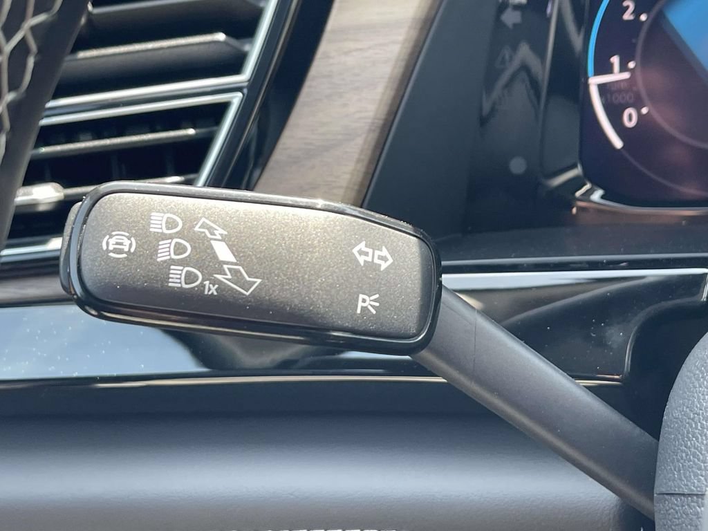 New 2026 Volkswagen Atlas SE FWD image 24