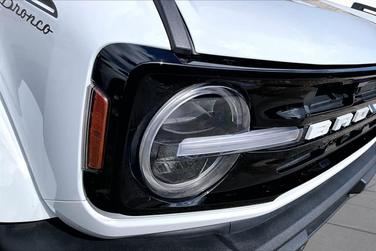 Used 2023 Ford Bronco Outer Banks AWD/4WD image 27