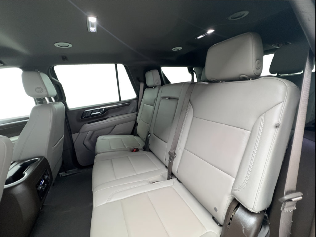 Used 2025 Chevrolet Tahoe LT RWD image 26