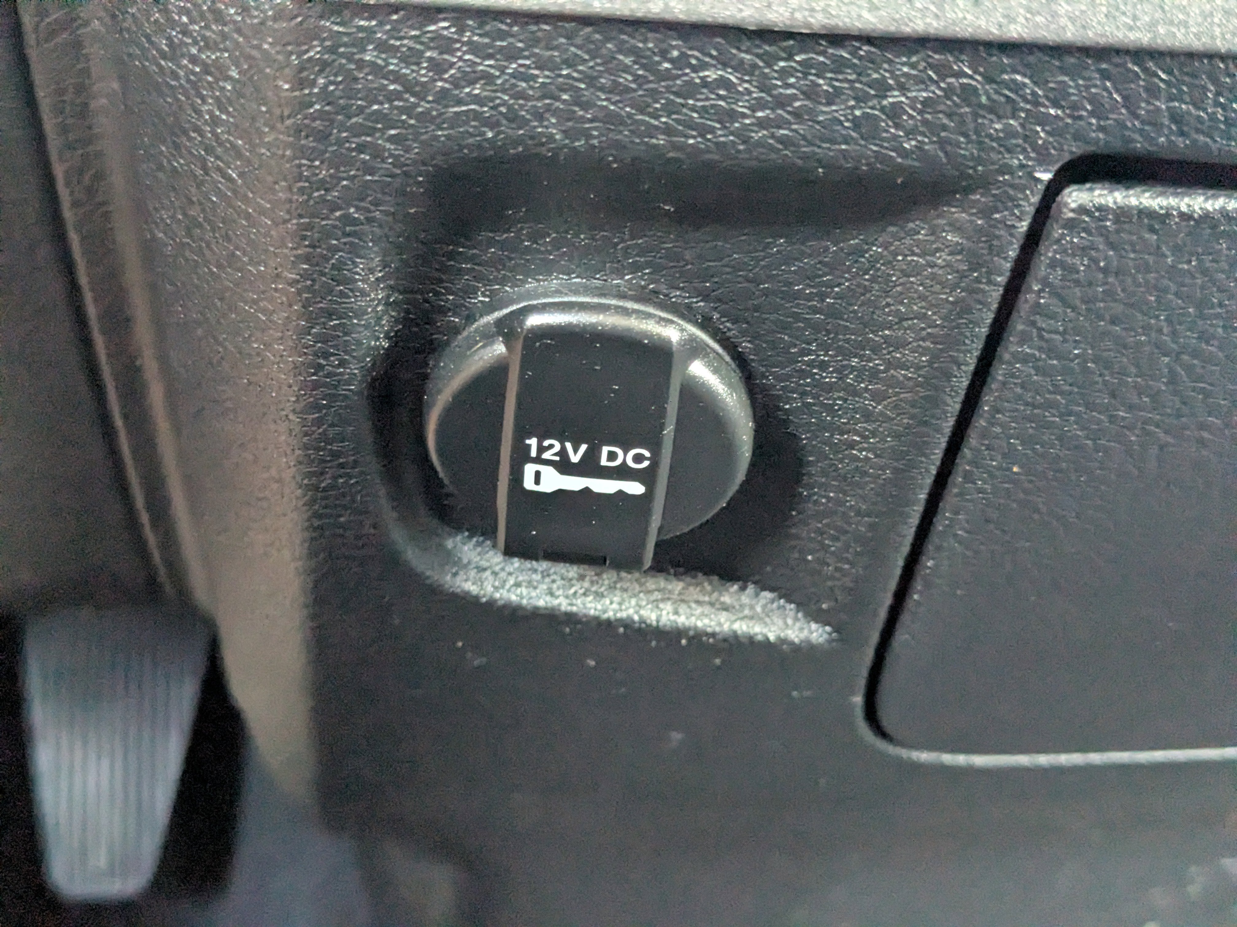 Used 2018 RAM 1500 Express image 25