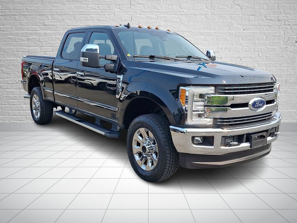 Used 2019 Ford F250 Lariat w/ Lariat Ultimate Package AWD/4WD image 4