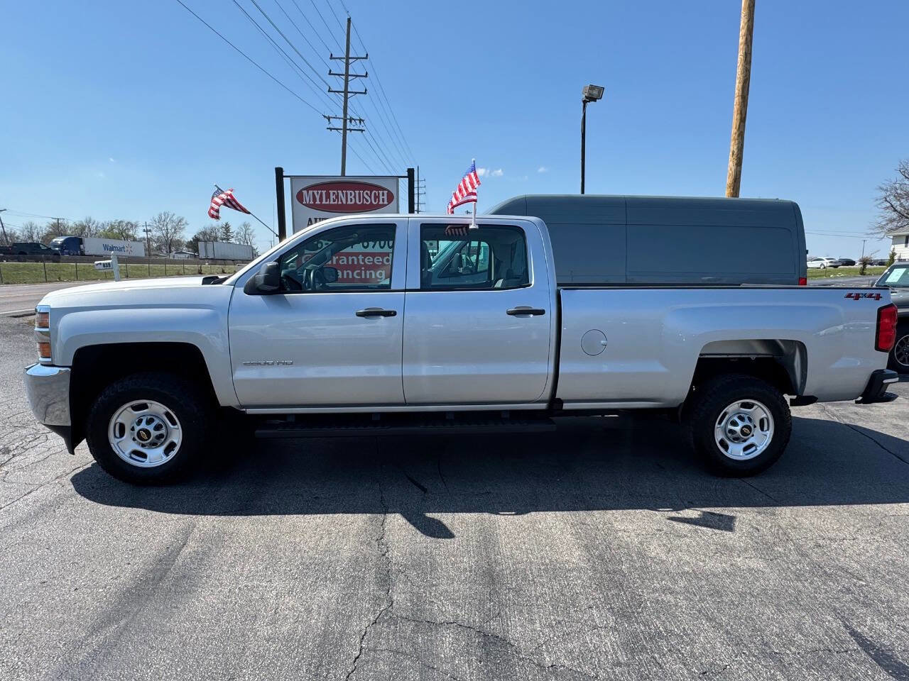 Used 2018 Chevrolet Silverado 2500 W/T AWD/4WD image 1