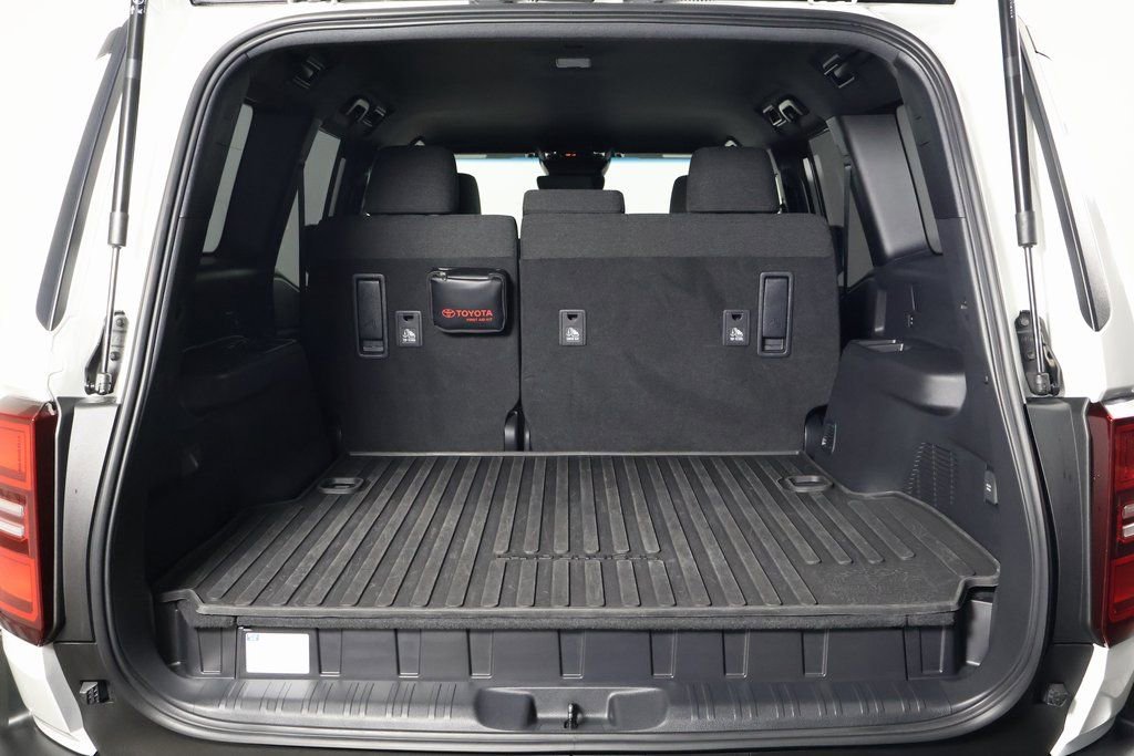 Used 2024 Toyota Land Cruiser 1958 image 14