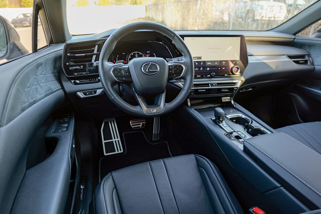 Used 2024 Lexus RX 350 F Sport w/ Convenience Package AWD/4WD image 37