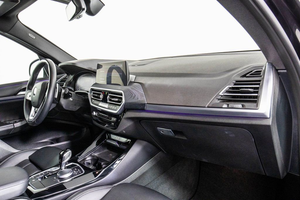 Used 2024 BMW X3 sDrive30i image 17