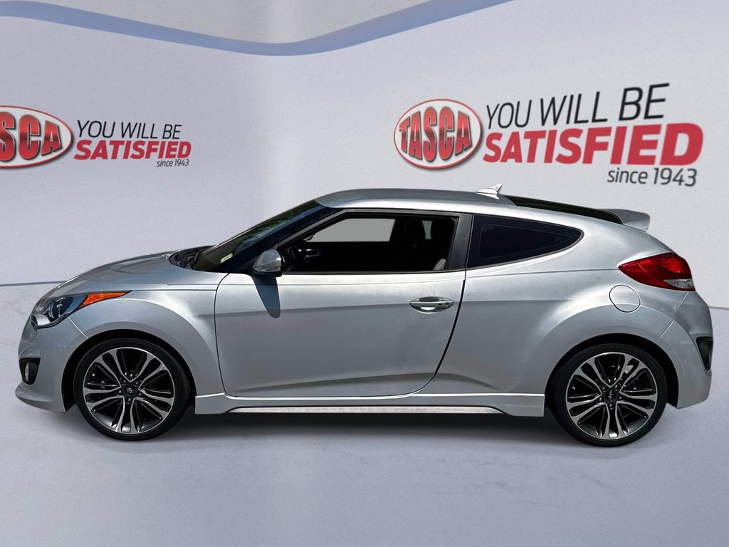 Used 2016 Hyundai Veloster Turbo FWD image 7