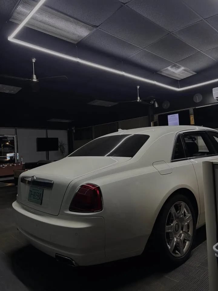 Used 2012 Rolls-Royce Ghost Extended Wheelbase RWD image 5