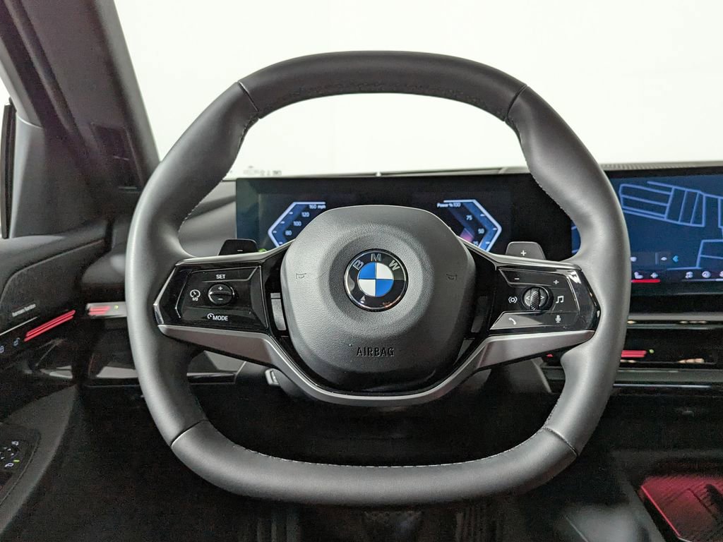 Used 2025 BMW 530i xDrive image 29