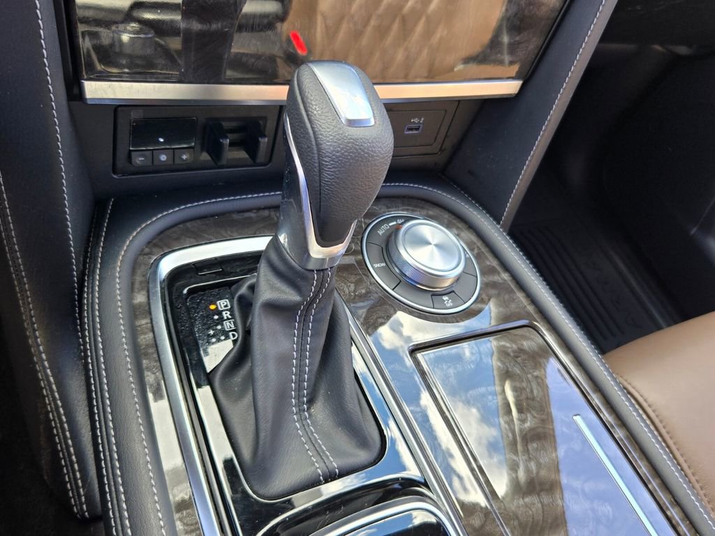 Used 2024 Nissan Armada Platinum w/ Captain's Chairs Package image 24