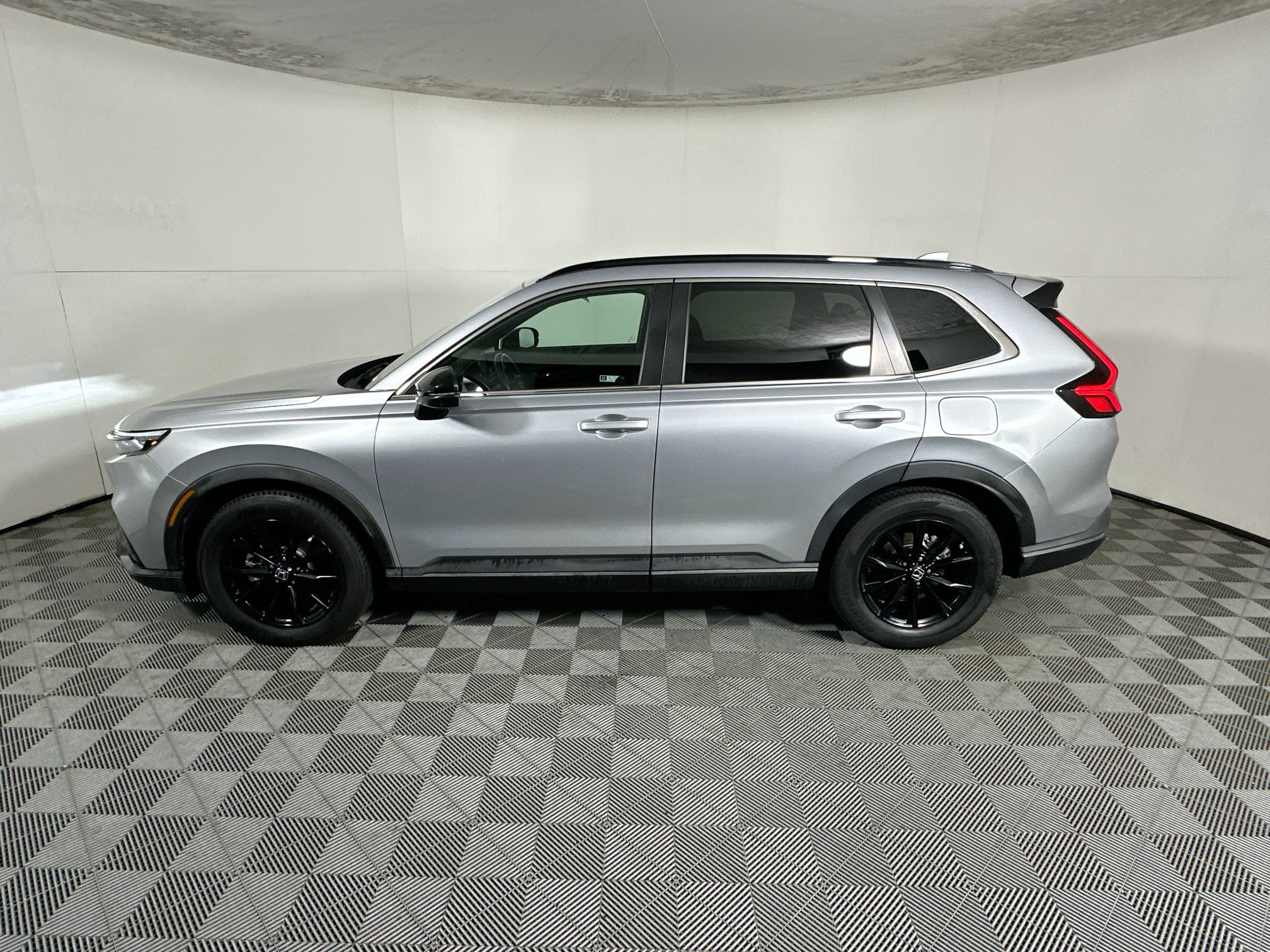 Used 2023 Honda CR-V Sport image 6