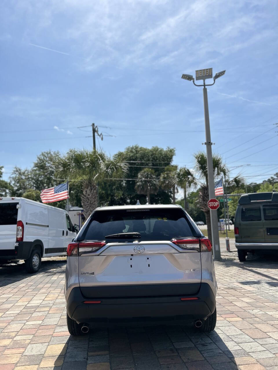 Used 2023 Toyota RAV4 LE image 4