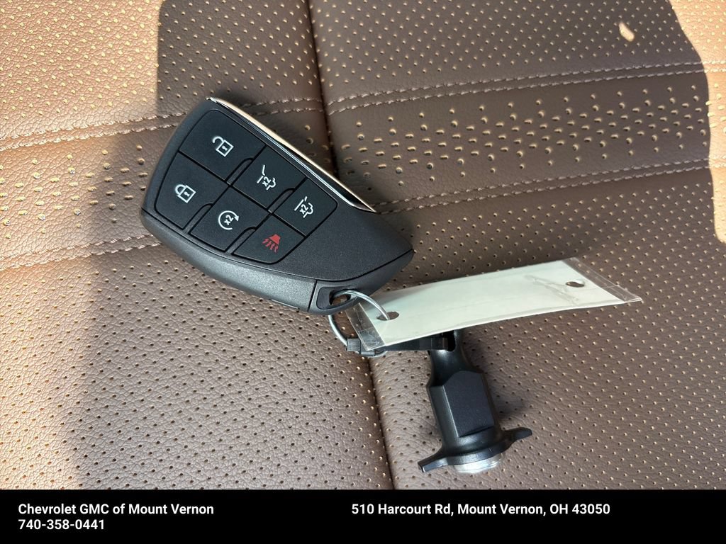 New 2026 Chevrolet Suburban High Country AWD/4WD image 30