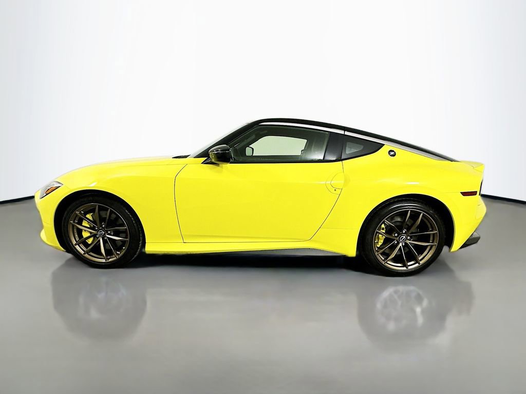 Used 2023 Nissan Z w/ Floor Mat Package (L93) RWD image 8