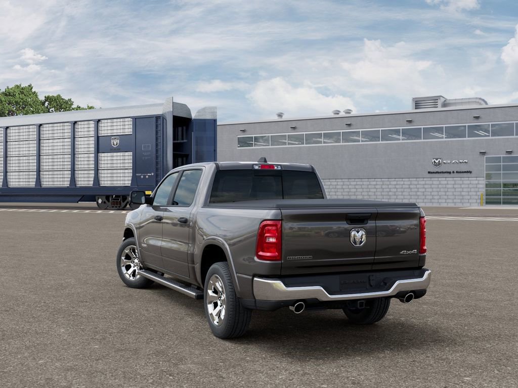 New 2026 RAM 1500 4x4 Crew Cab image 3