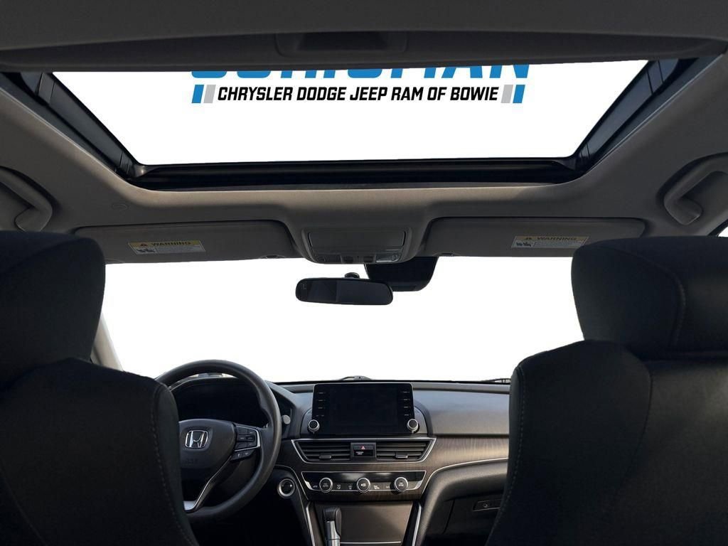 Used 2018 Honda Accord EX image 19