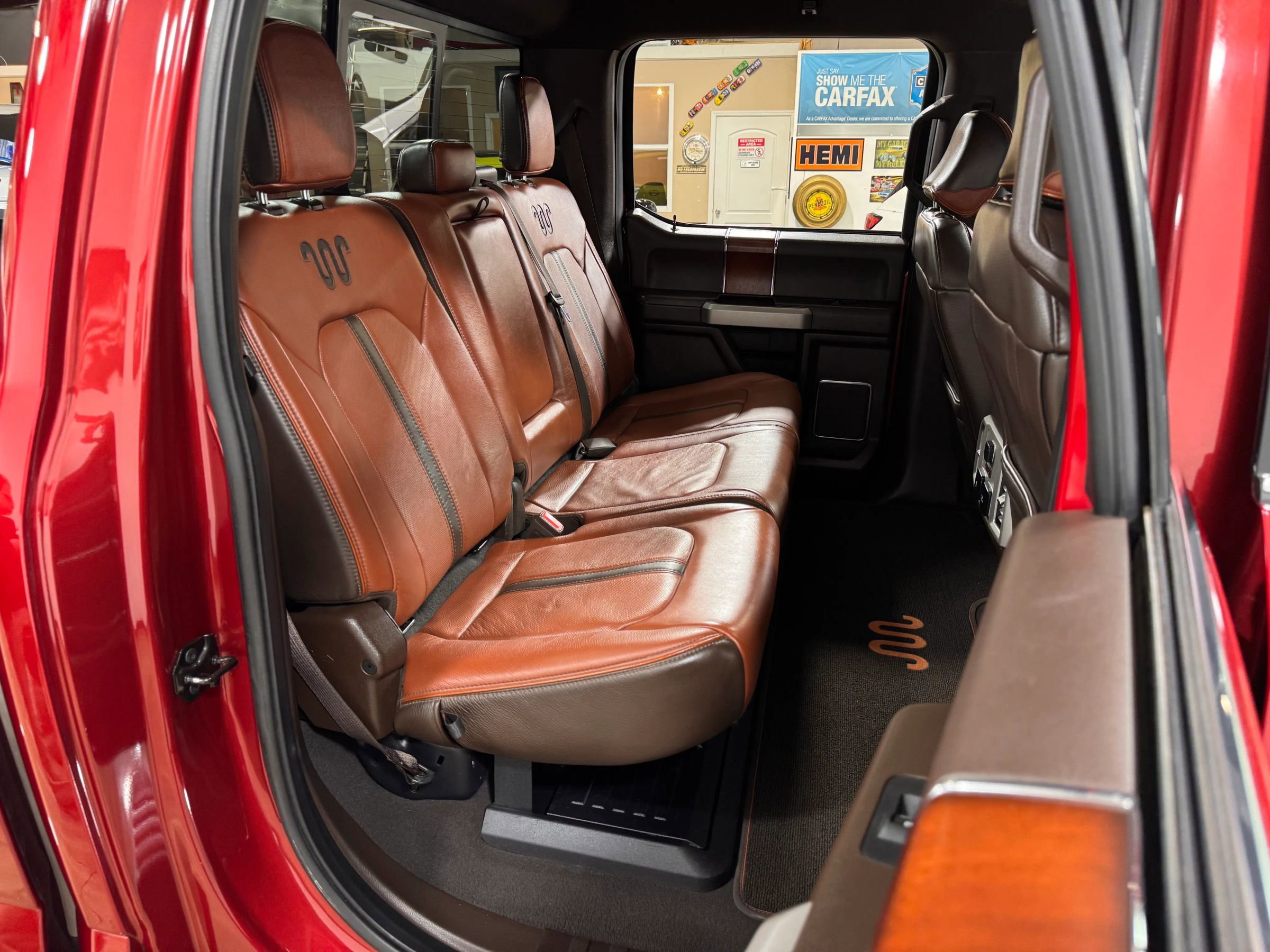 Used 2019 Ford F250 King Ranch w/ Chrome Package AWD/4WD image 18