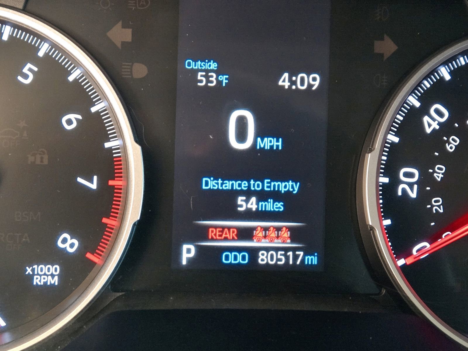 Used 2021 Toyota RAV4 LE image 14