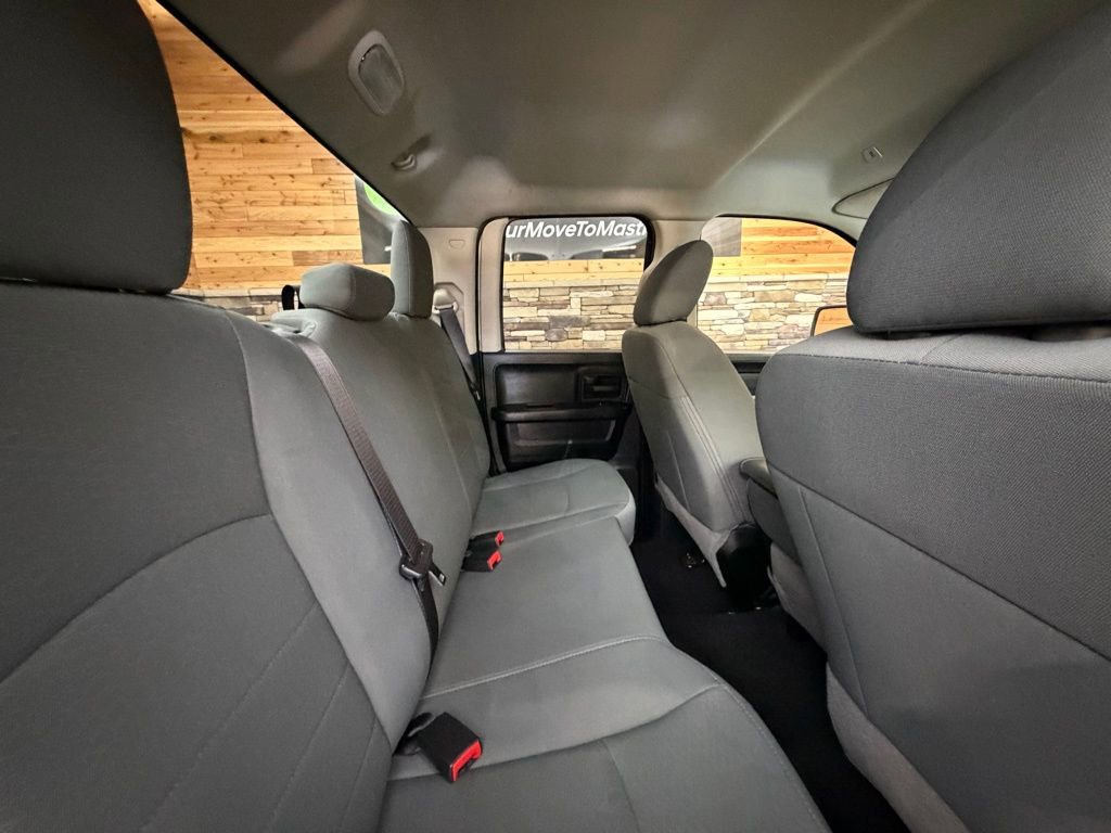 Used 2018 RAM 1500 Express w/ Express Value Package image 29