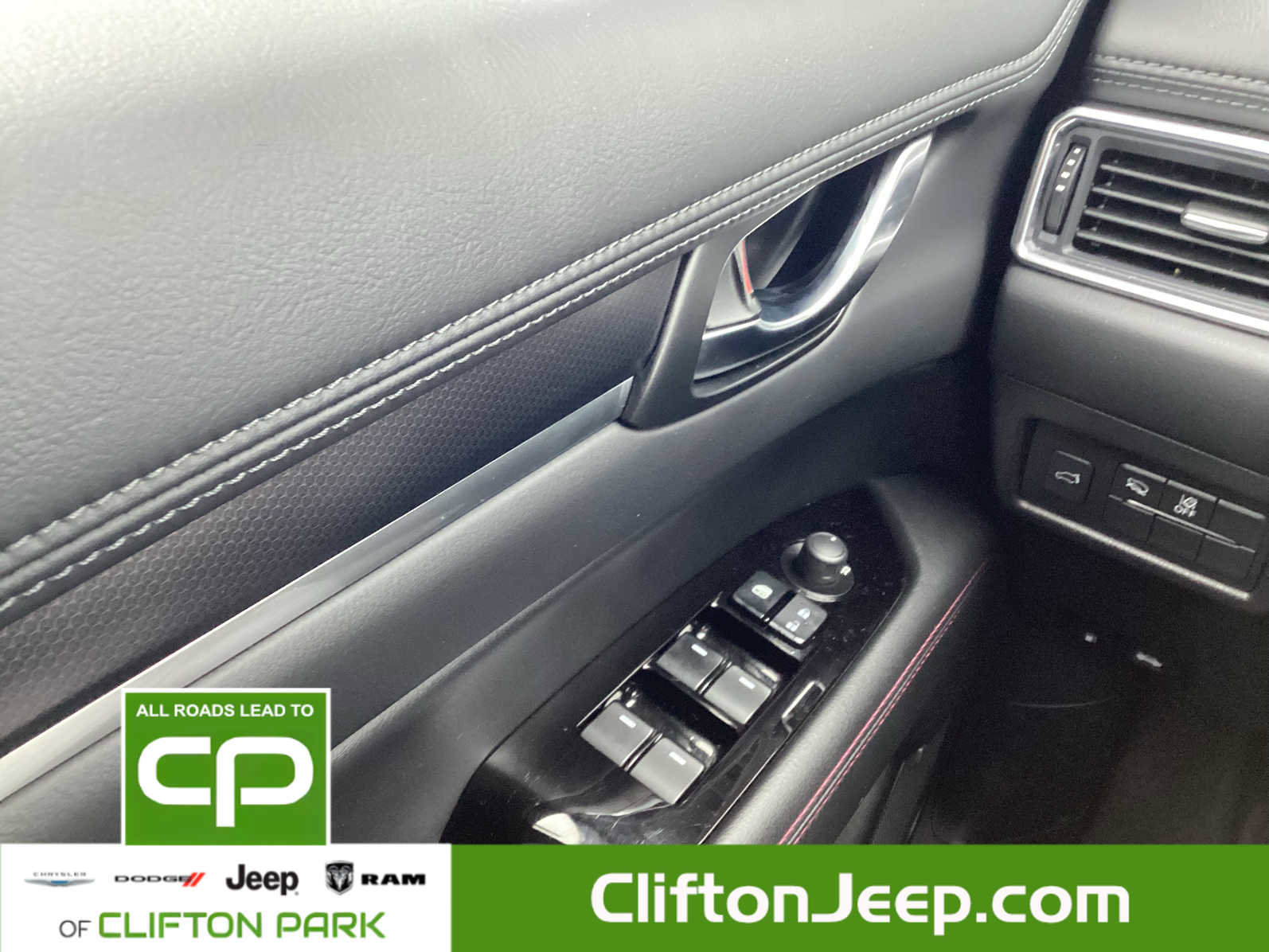 Used 2024 MAZDA CX-5 Carbon Edition image 24