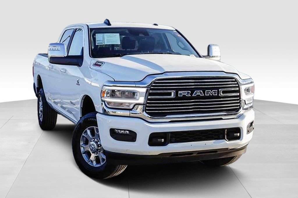 Used 2024 RAM 2500 Laramie w/ Safety Group AWD/4WD image 2