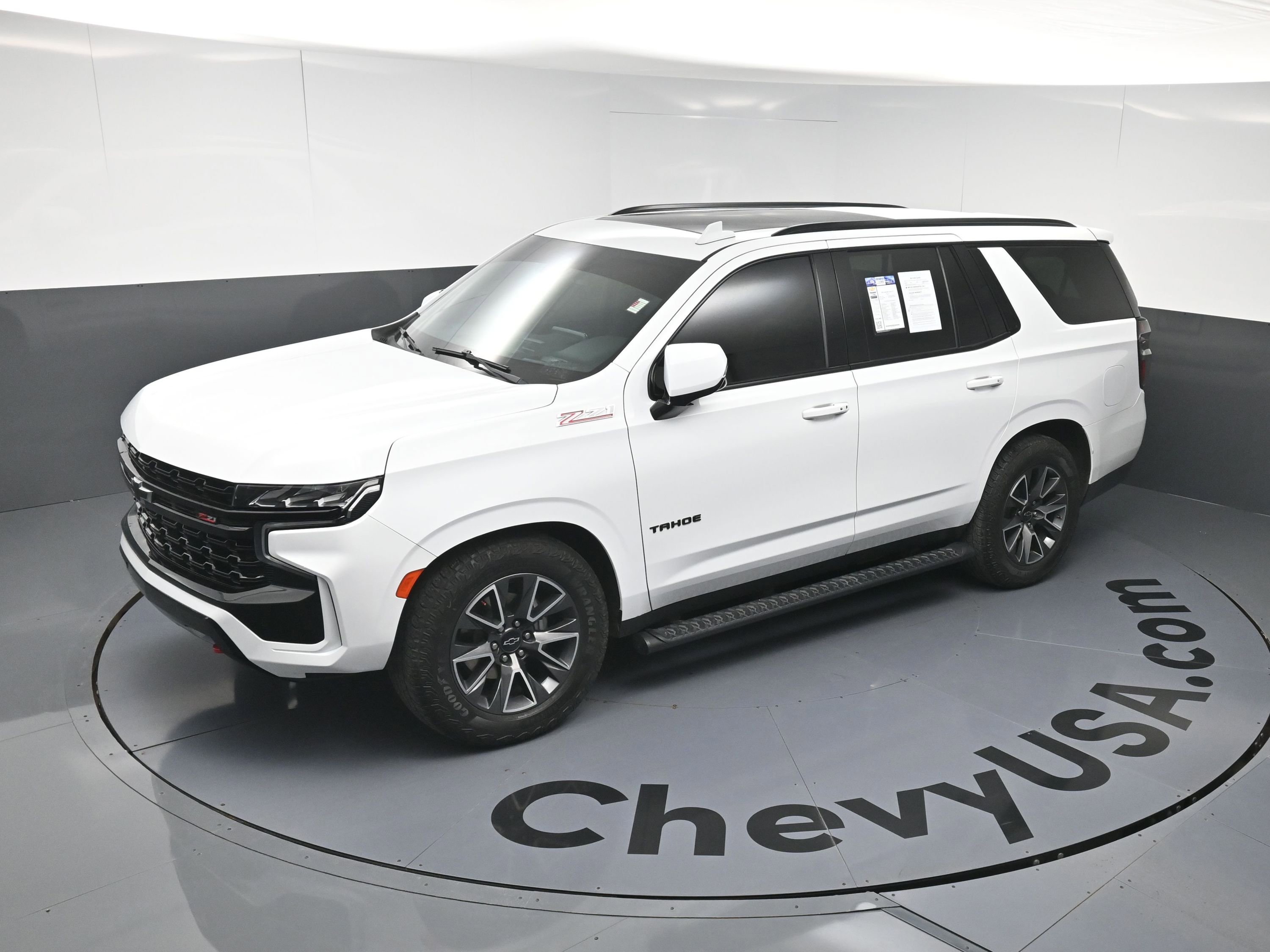 Used 2023 Chevrolet Tahoe Z71 w/ Z71 Off-Road Package AWD/4WD image 29