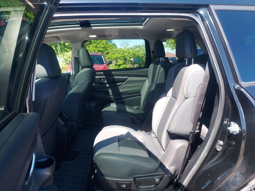 Certified 2025 Subaru Ascent Onyx Edition AWD/4WD image 26