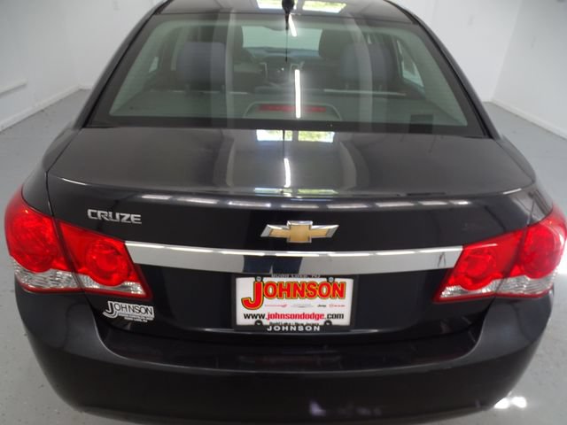 Used 2013 Chevrolet Cruze LS FWD image 15