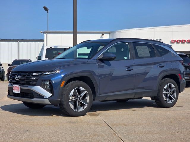 Used 2025 Hyundai Tucson SEL AWD/4WD image 3