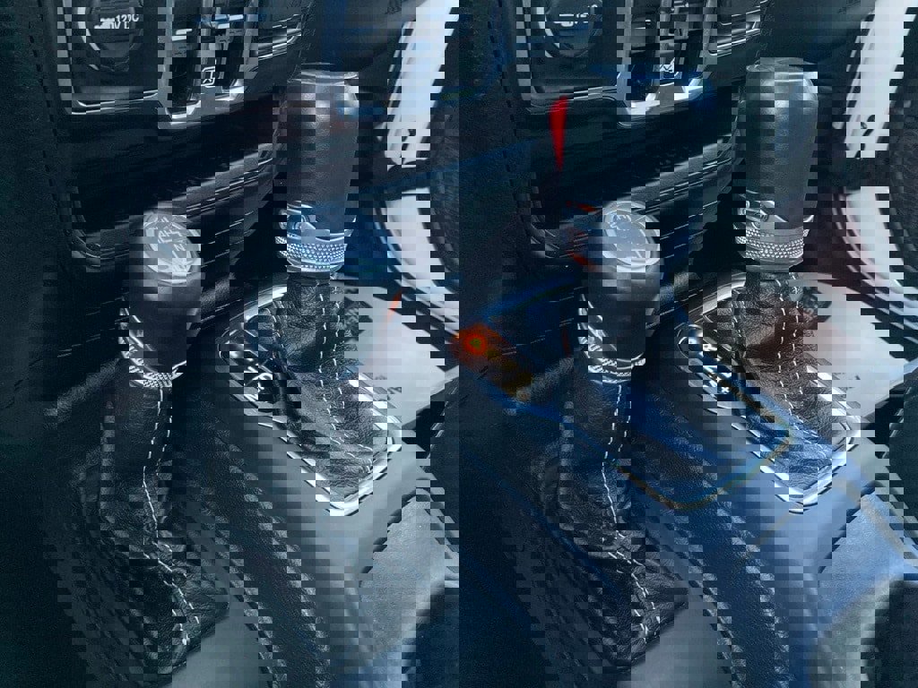 Used 2022 Jeep Gladiator Overland w/ Popular Equipment Package image 27