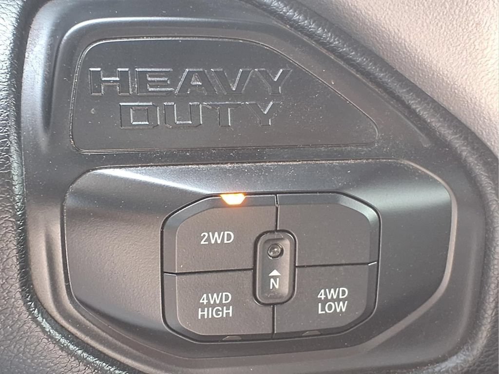 Used 2026 RAM 2500 Laramie AWD/4WD image 16