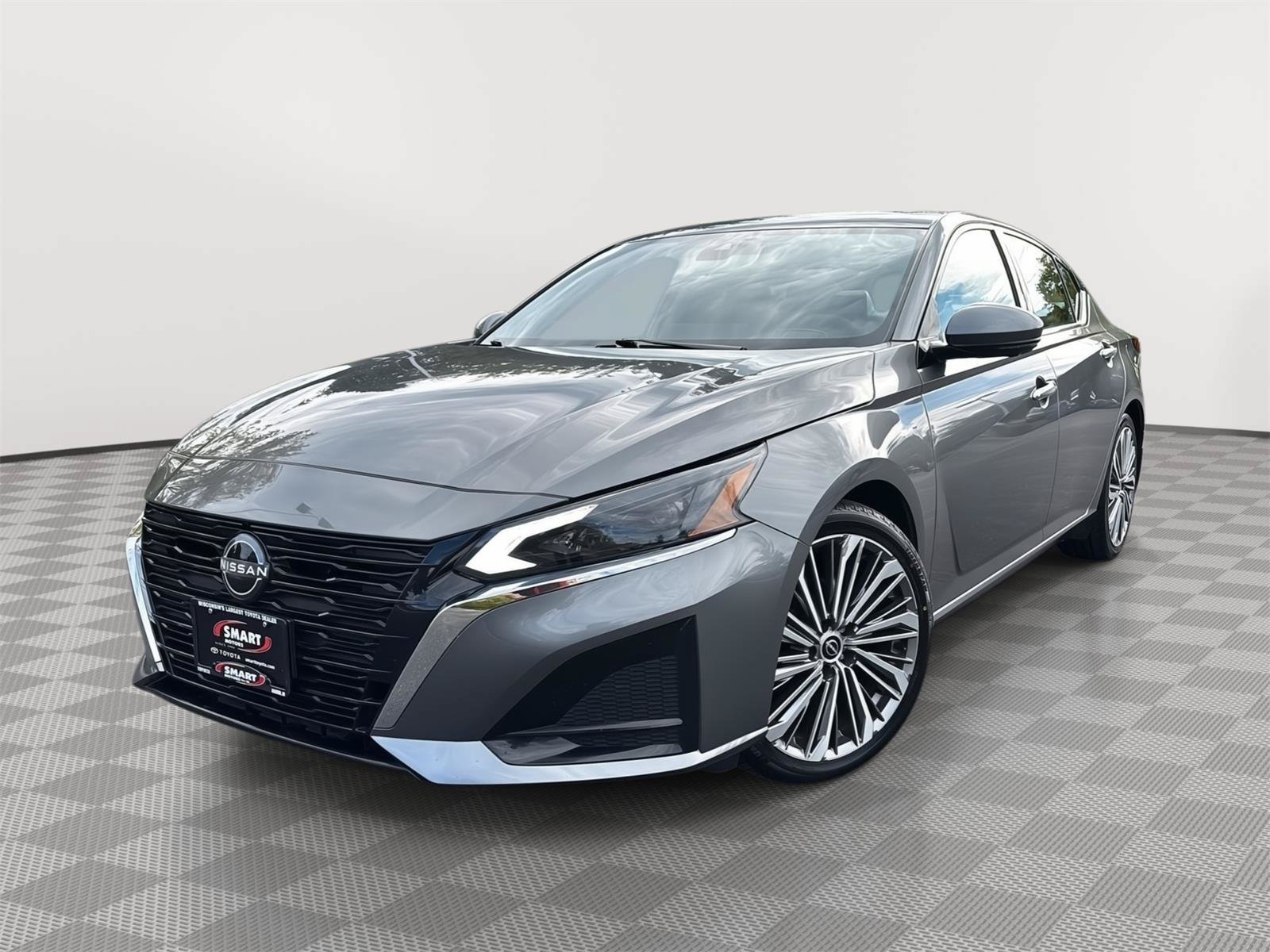 Used 2023 Nissan Altima 2.5 SL