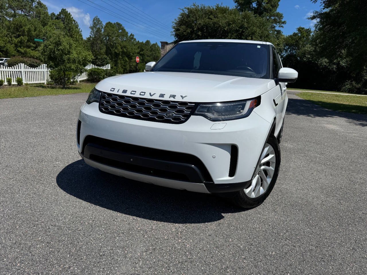 Used 2022 Land Rover Discovery S AWD/4WD image 27